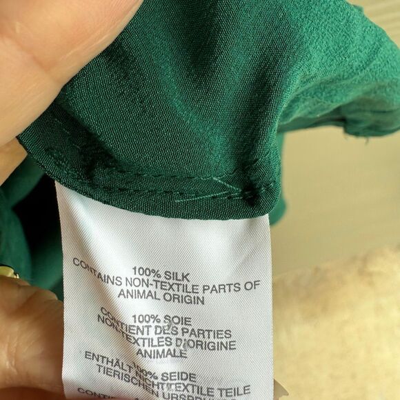 J Crew 100% silk emerald green blouse - Picture 5 of 6